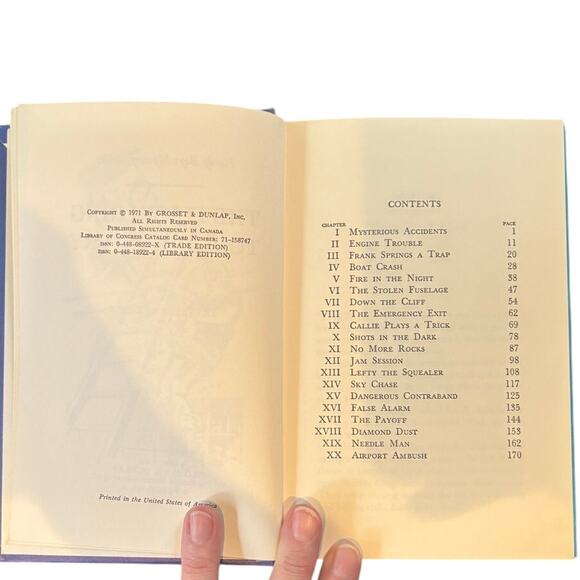 VTG 1971 Hardy Boys #22 The Flickering Torch Mystery Book, Franklin W. Dixon, HC - Picture 3 of 4